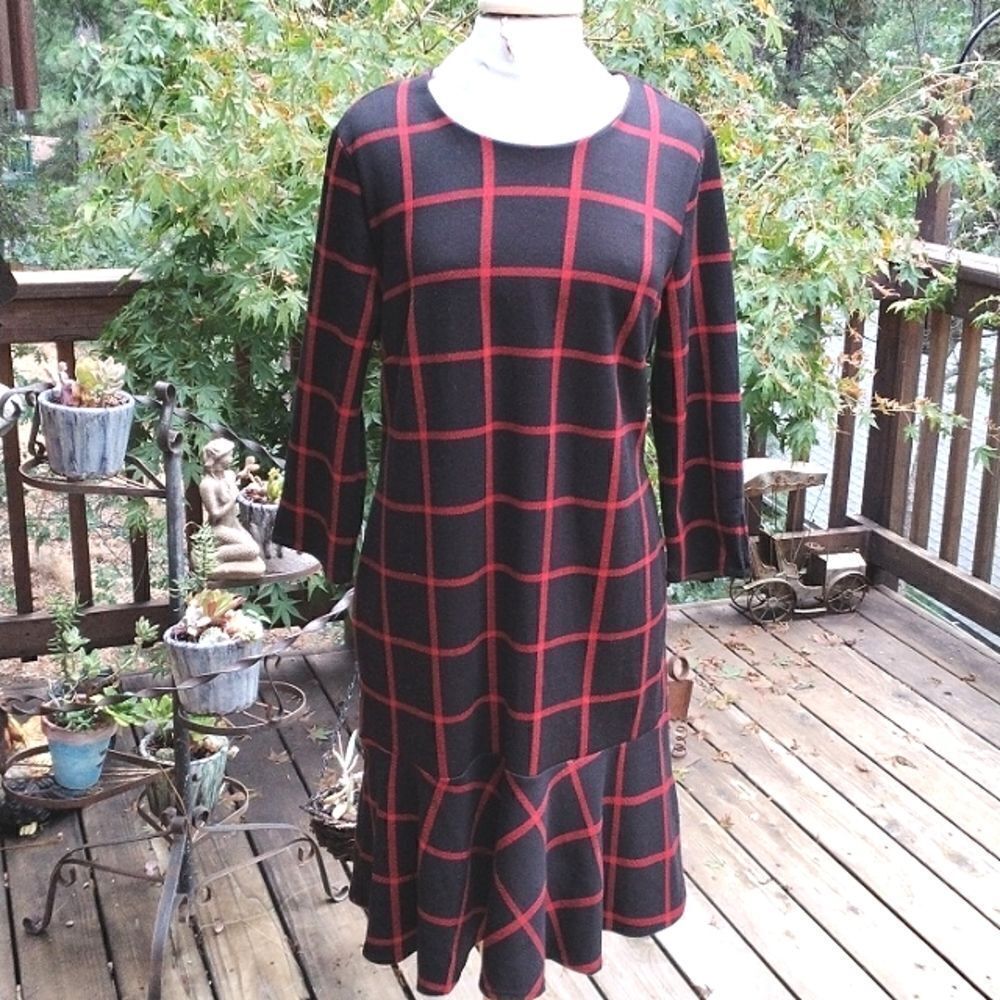 Appleseed's Plaid Dress